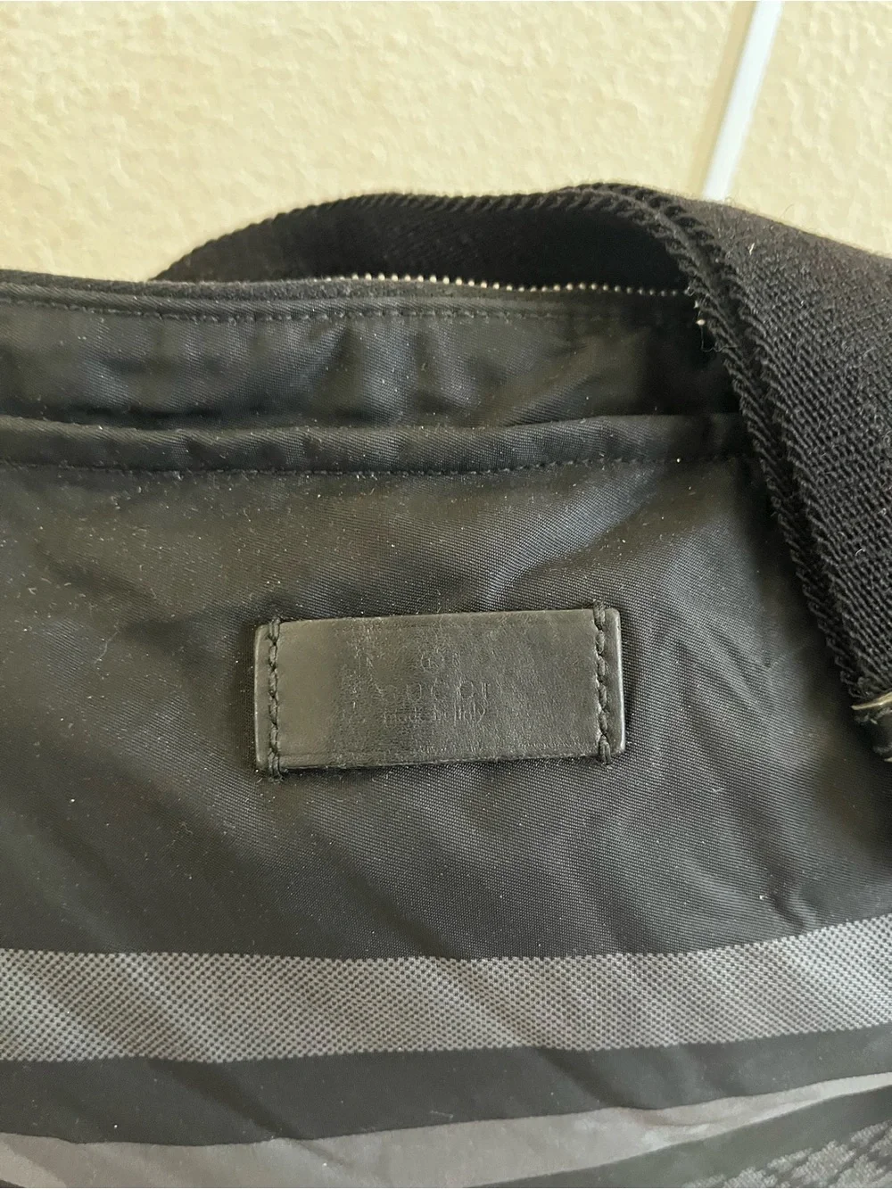 Gucci unisex nylon messenger bag